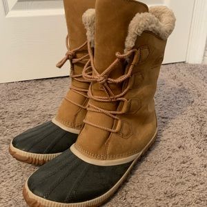 Sorel Out N About plus tall duck boots, size 10